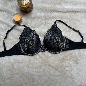 Jessica Simpson 36C black lace bra
